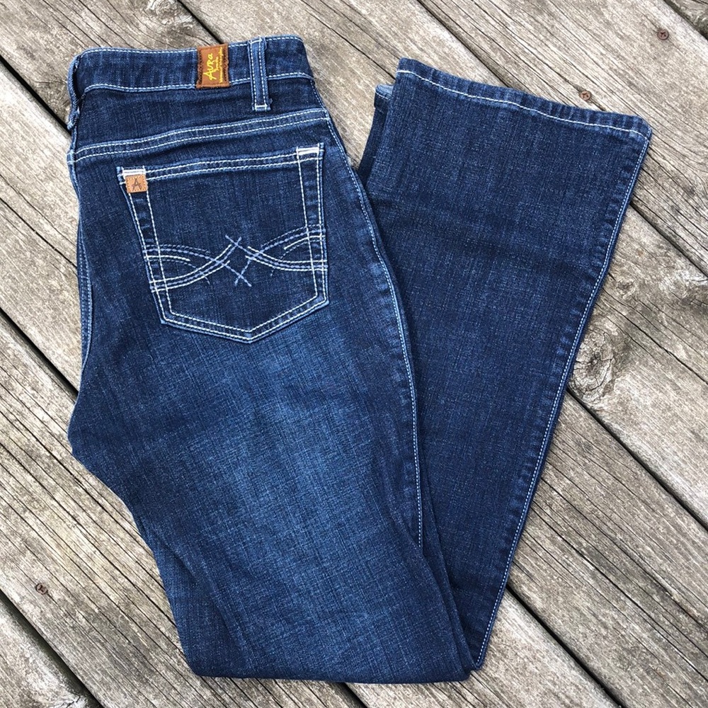 Wrangler Aura bootcut Jean 6Short